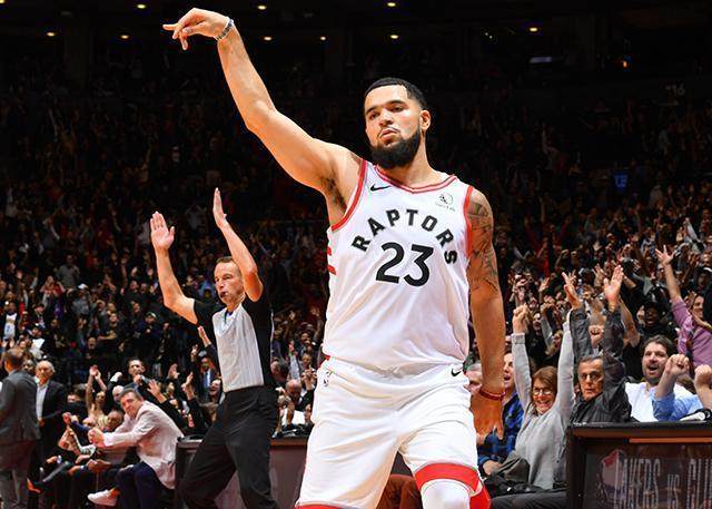 拒绝1.13亿大合同?范弗利特状态下滑或后悔不已