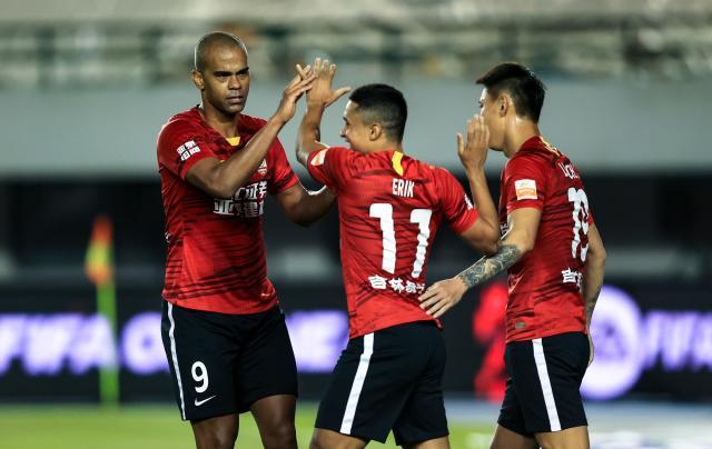 B体育赛事机构-【中超】埃里克儒尼奥尔建功 亚泰2比0武汉长江