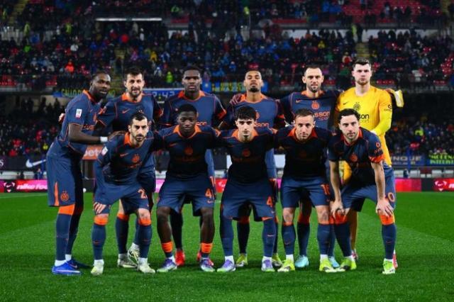 1770248701763010414.jpg 4c61f534gy1i9z6pr1wicj20hy0m6qfy.jpg