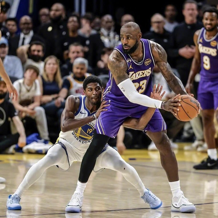 B体育公司-网友热议篮球防守强度|nba|见识_新浪体育_新浪新闻
